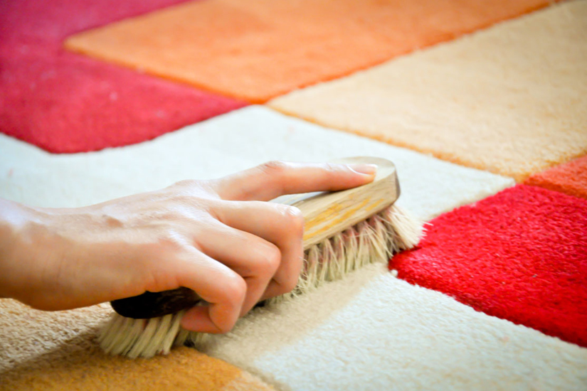 Pulire i tappeti: 5 consigli per farli tornare come nuovi