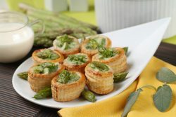 Vol-au-vent asparagi taleggio