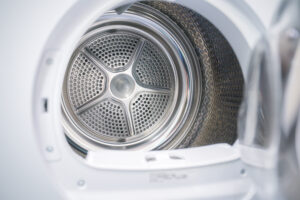 fare lavaggio a vuoto lavatrice
